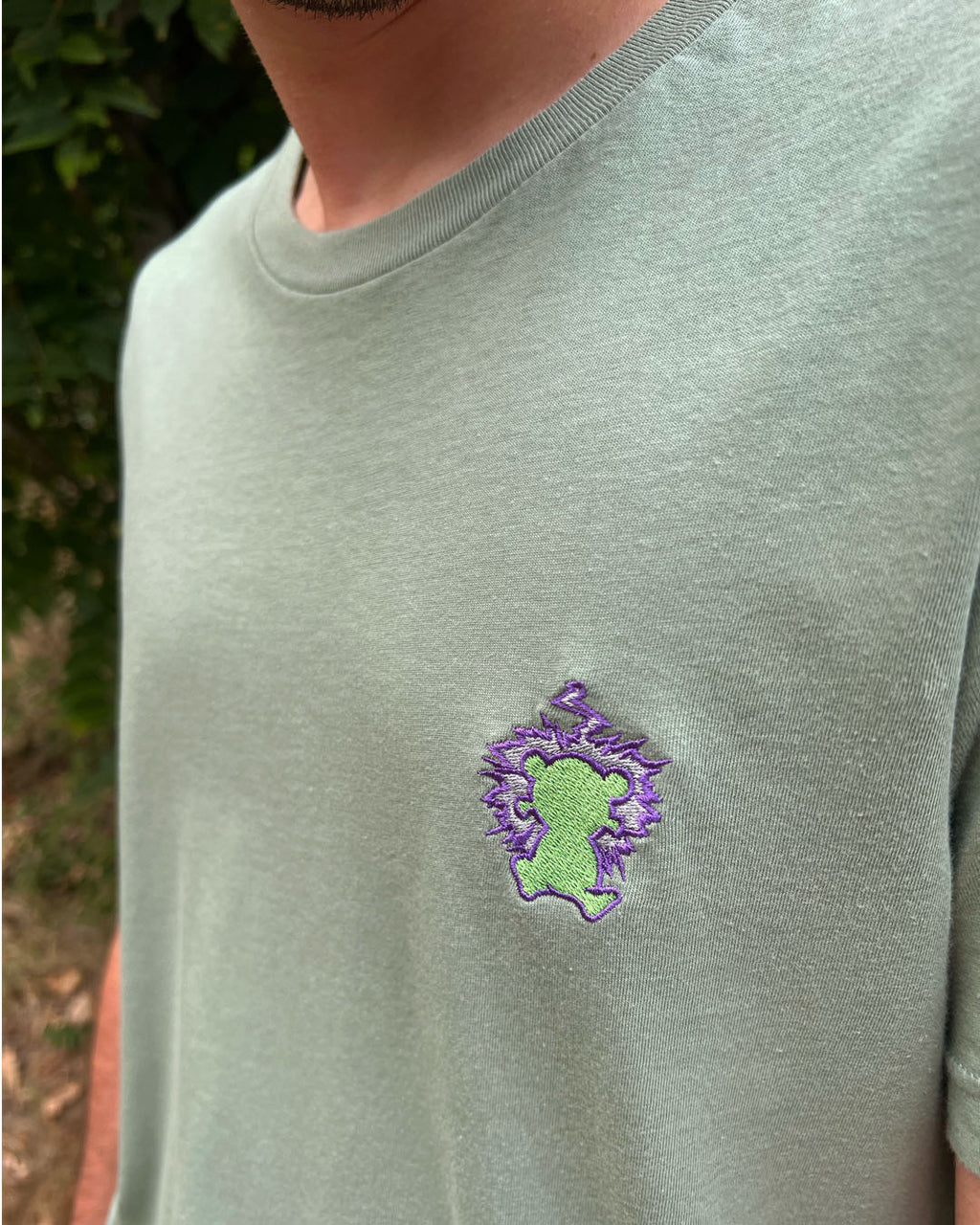 Tiny Surge – T-shirt Premium unisexe avec broderie